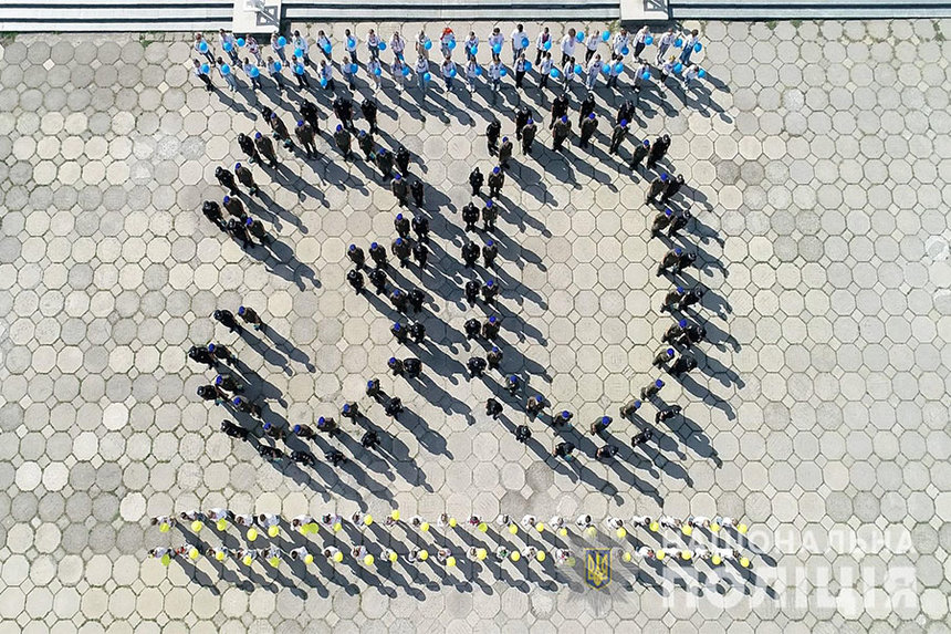 300